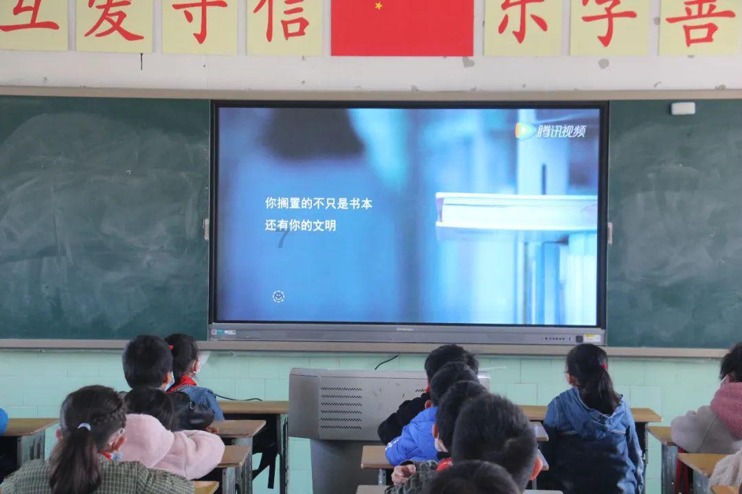 超黄金铠甲